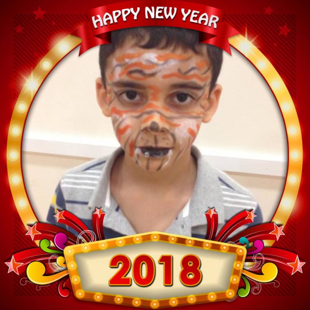 Meet your Posher, Mona